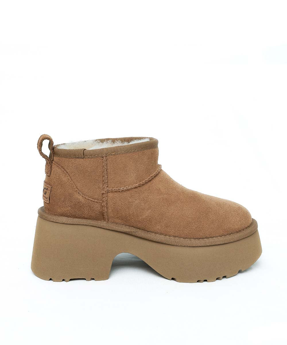 Women's UGG Ultra Mini Terra Boot Main image