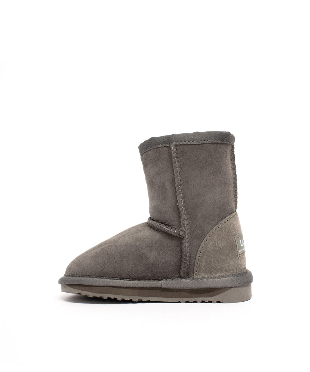 Kid's UGG Classic Short