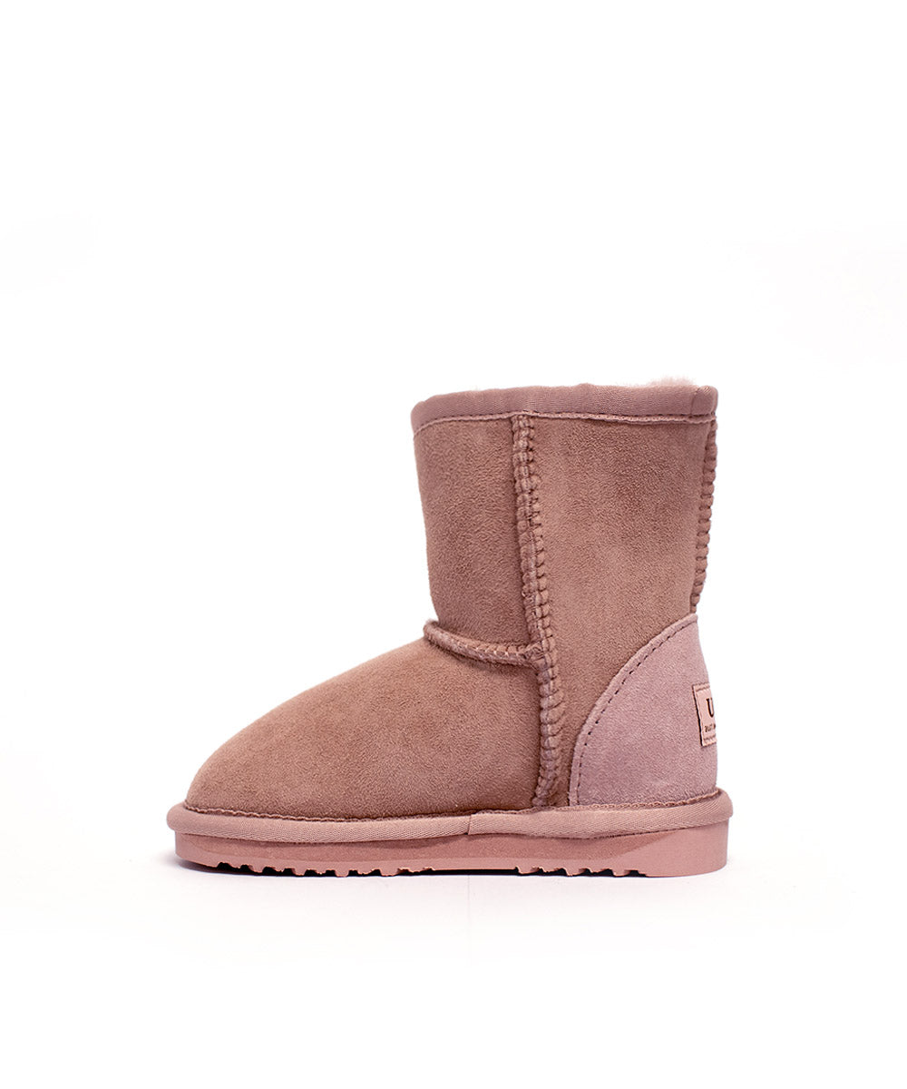 Kid's UGG Classic Short