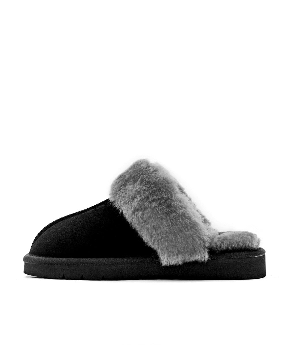 Women's UGG Fuzzy Slippers